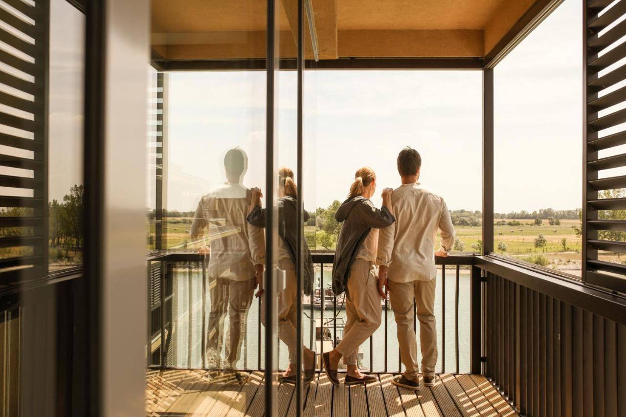 St. Martins Therme & Lodge Frauenkirchen Extérieur photo